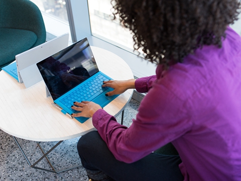 如何延期美國(guó)綠卡常見(jiàn)問(wèn)答！一